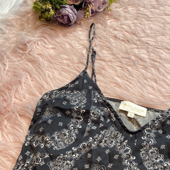 The Westside Silk Paisley Black White Cami Tank sz XS - Picture 2 of 9